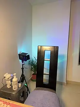 zhara_1198 webcam