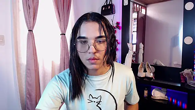 Candyy_doll__ webcam