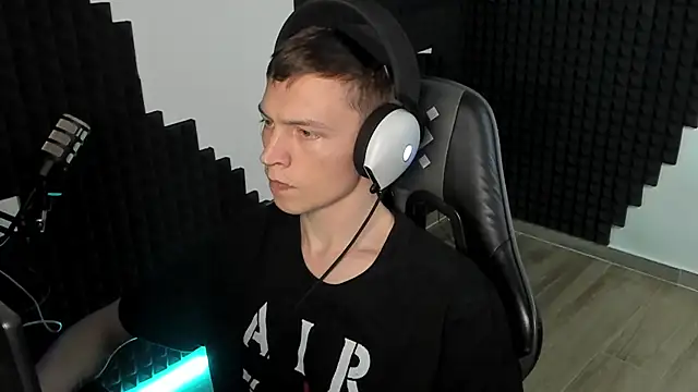 More_than_friend webcam