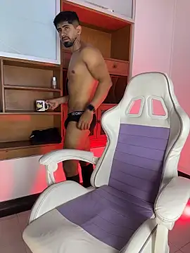 Teaserhoussejj_ webcam