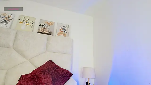 elizawiliamst webcam