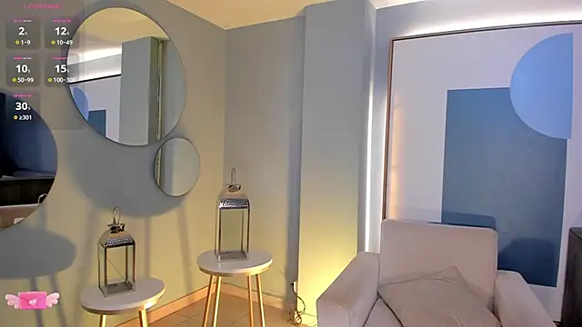 ArianaDumont webcam