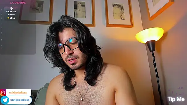 Ackerman_Eren_ webcam