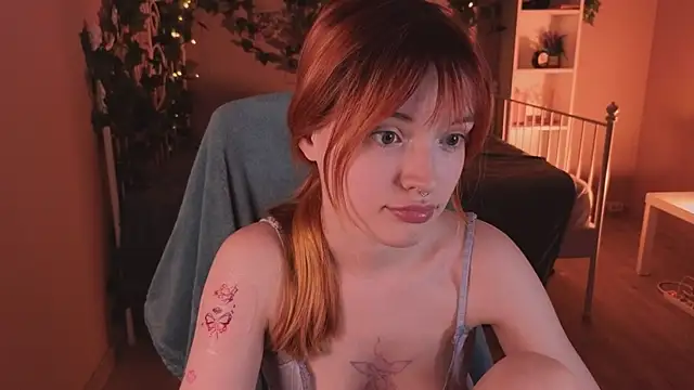 last_hxpe live cam on StripChat