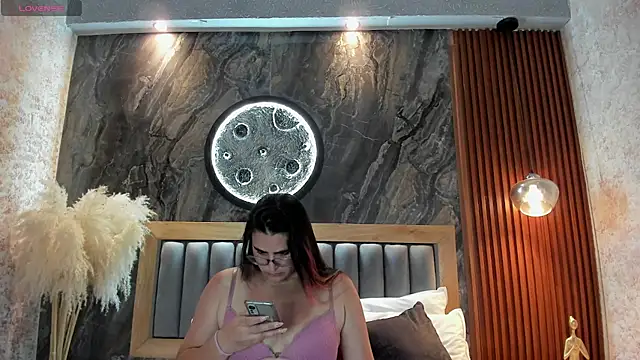 BellaPeers_ webcam