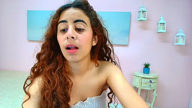 scarlett_clyde