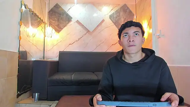 Yeff_26 webcam