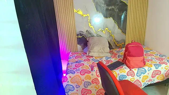 AngelicSalome webcam