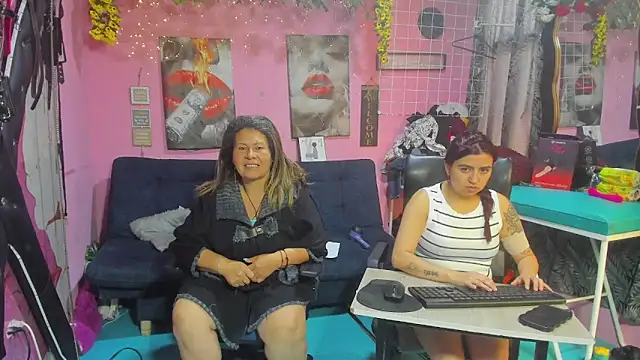 lesbiancuple webcam
