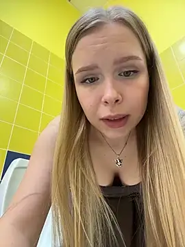 Liza_risky webcam