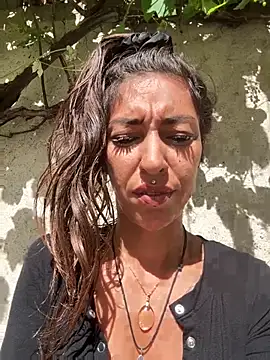 Watch Lalla_Amani live on EroticFlix - High definition streams