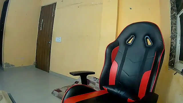 callmeshreya webcam