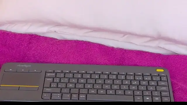 Watch JosselynBrown live on EroticFlix - High definition streams
