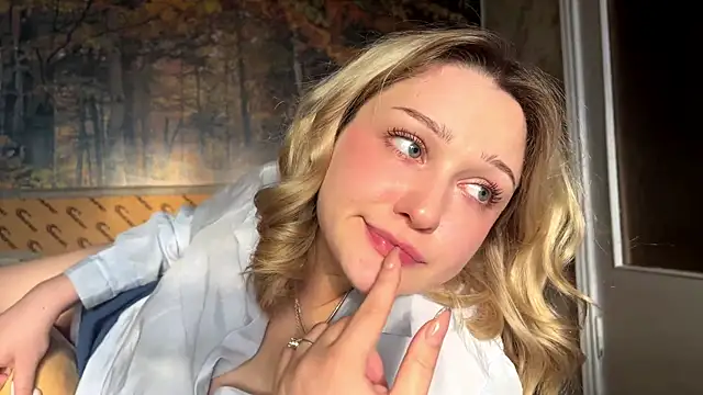 AlisiaStreitmatter webcam