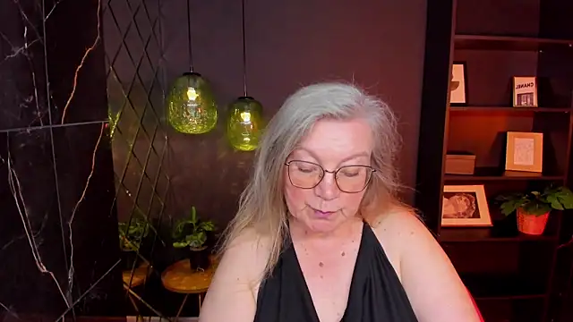 NataliMellow webcam