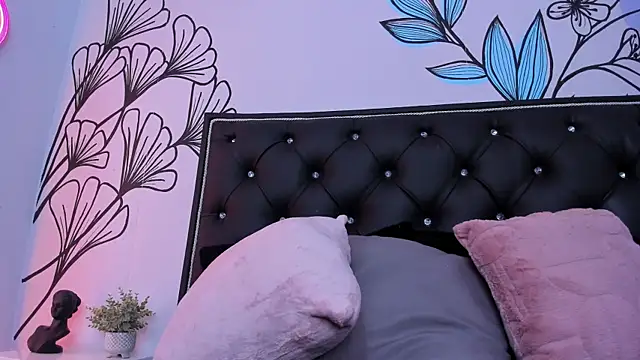 Sweet_Ariadna_ webcam