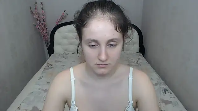 Holliy_Cooper webcam