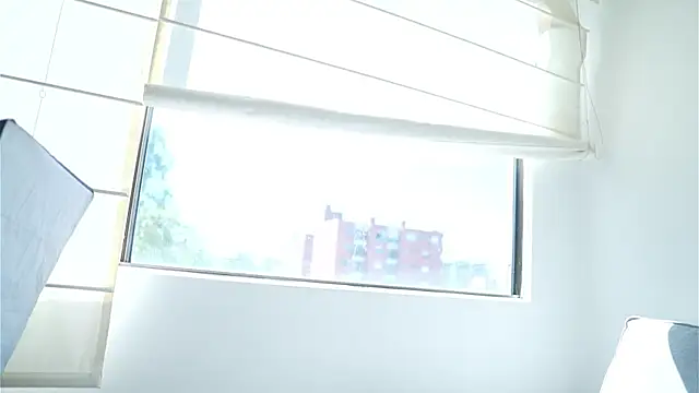 Megan_Lim live cam on StripChat