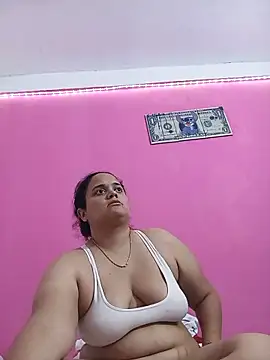 brunnette_hot webcam