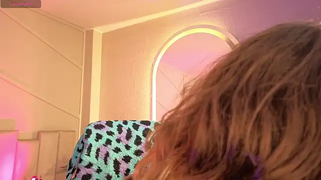 Rossiee_huntt webcam