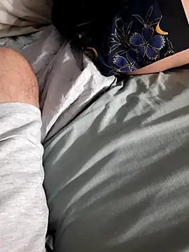 Sensuallovee80 webcam
