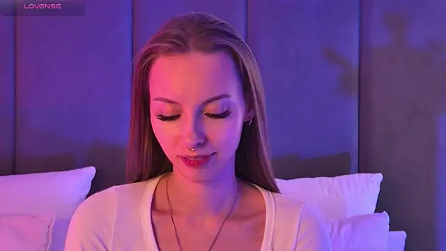Watch JulyOwens live on EroticFlix - High definition streams