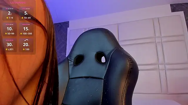 zoe_linss webcam