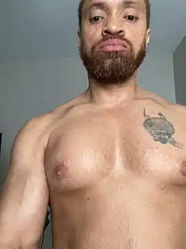fathero1time (M mature) - 4000 tks bust this nut 💰💰💰💰