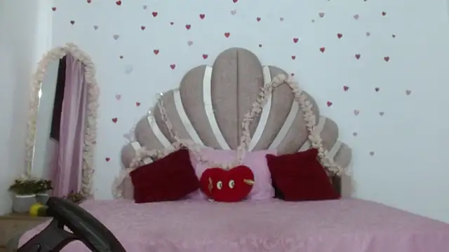 sven_fox723 webcam