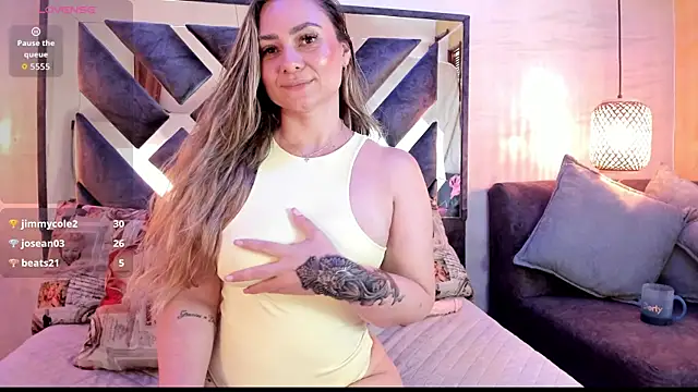 annie_vega17_ webcam