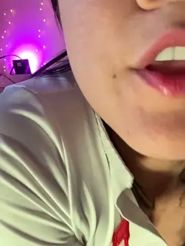 Watch mahia_queen live on EroticFlix - High definition streams