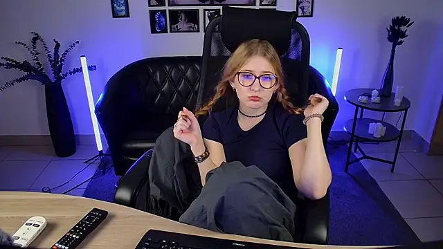 lanafitch live cam on StripChat