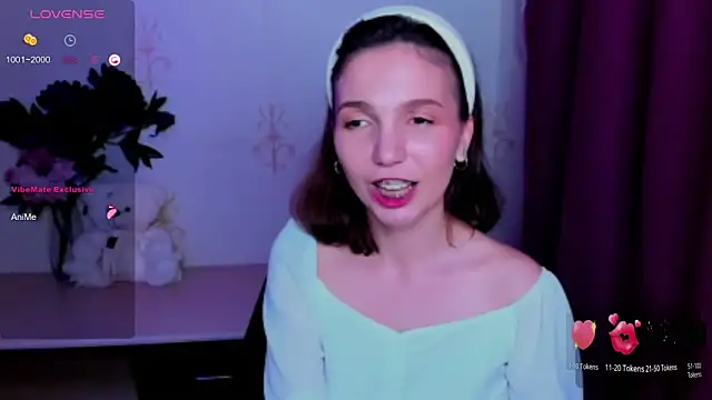KindHazelHere_ webcam