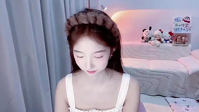 lucky-tt live sex cam
