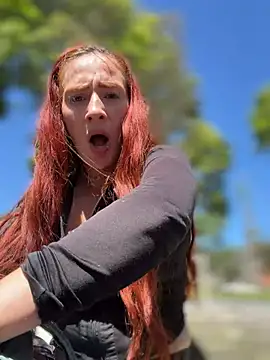 Watch Samyra_Biker12 live on EroticFlix - High definition streams