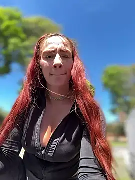 Watch Samyra_Biker12 live on EroticFlix - High definition streams
