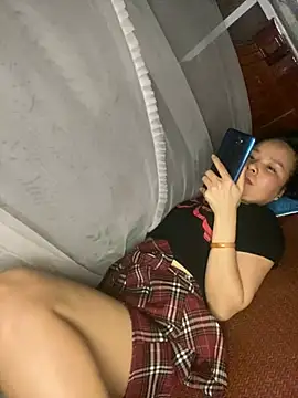 Ivy_Trix2 webcam