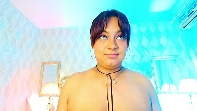 alexa_cruz__ webcam