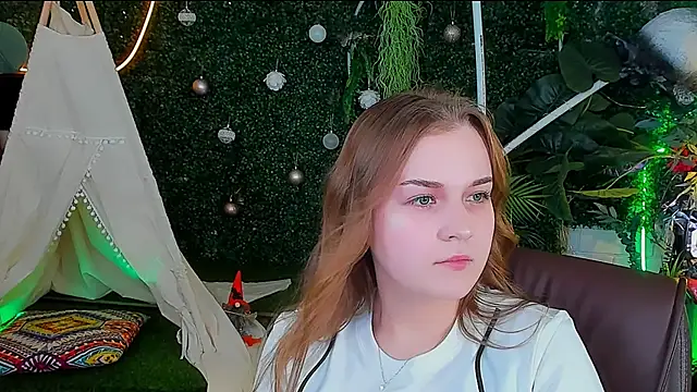 LissaTelor webcam