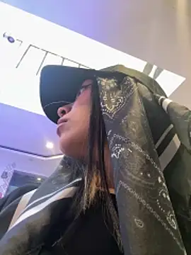 maybelline69 webcam