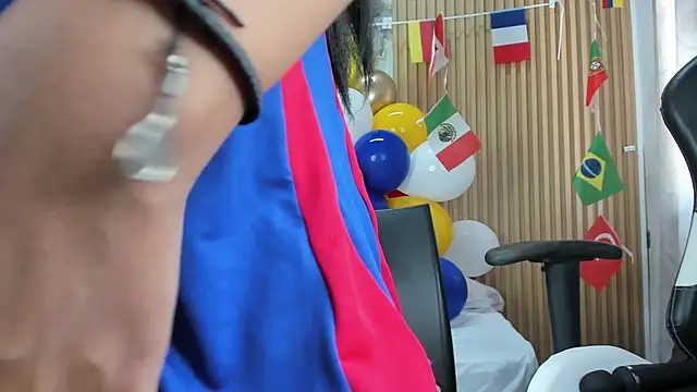Lili_16 webcam