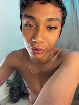 alejo_cute webcam