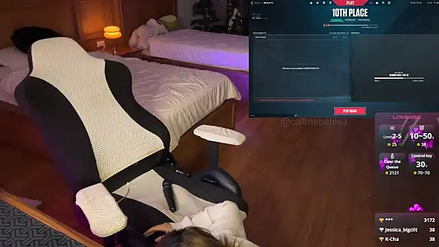 JayJaylov webcam
