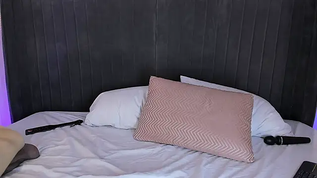 Karla_Hudsson webcam