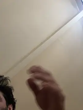 MichaelBear_21 webcam