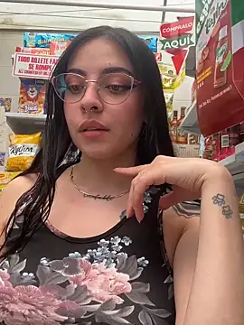 Morgana_Pink webcam
