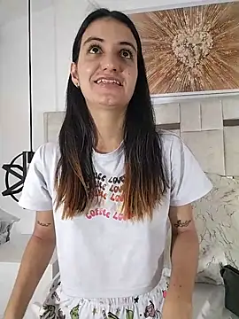Emy-Ferrer live cam on StripChat