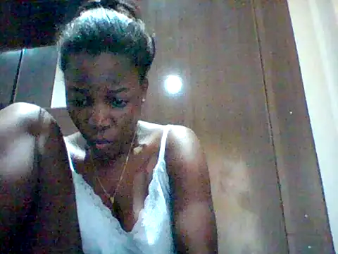 zainaxxxxx webcam
