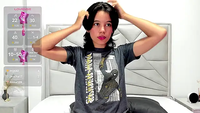 Fernanda_xxx live cam on StripChat