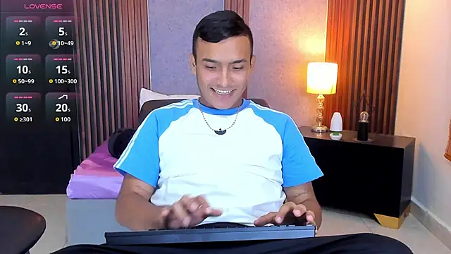 Chris_vega_ webcam